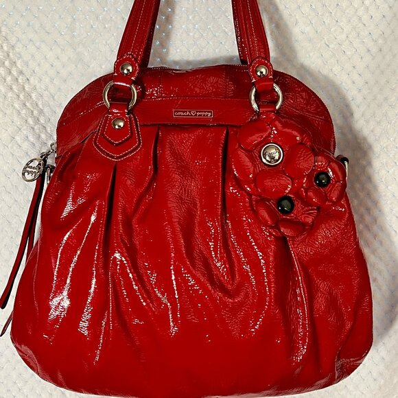 COACH-STUNNING RED POPPY PATENT LEATHER BAG - Picture 1 of 10